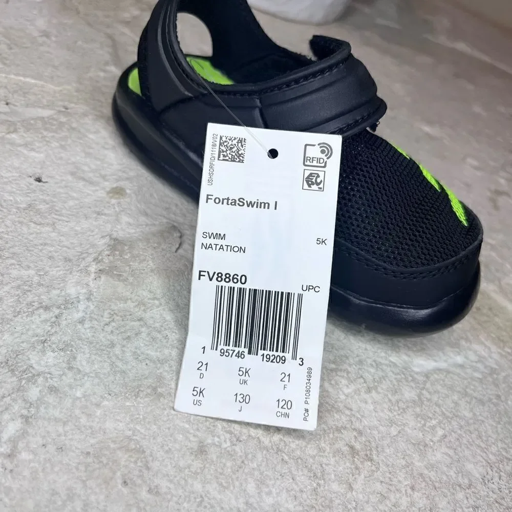 adidas fortaswim black